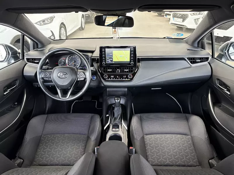 Toyota Corolla 1.8 125H Active E-CVT 122cv Hybrid 122 CV Automático